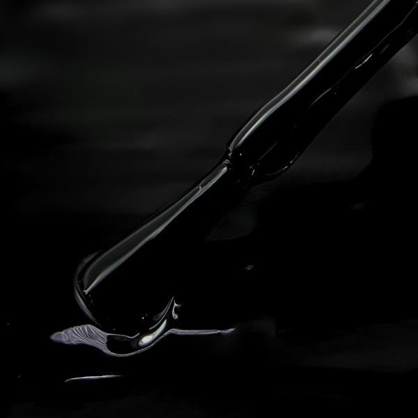 Lakier hybrydowy 002 CZARNY KOT  LUMA Nails